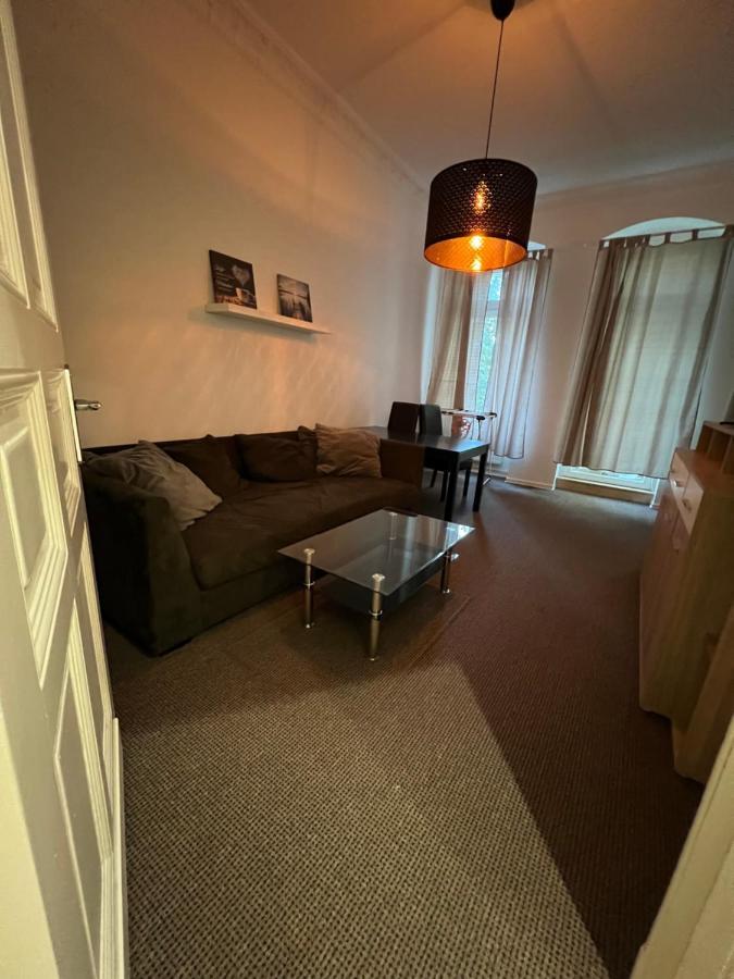 Apartment Fuer Familien, Freunde Oder Groessere Gruppen Bis Zu 8 Personen In Der Naehe Des Berliner Hauptbahnhofs Exterior foto